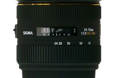 Rentals: Sigma 24-70mm f/2.8 Zoom Lens