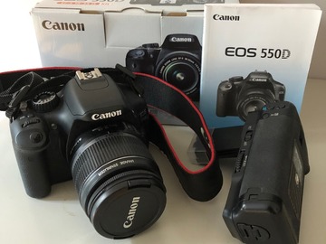 Sell: Canon EOS 550D camera with kit objective EF-S 18-55mm