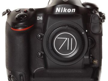 Rentals: Nikon D4 Body 16,2 MP.