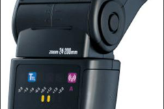 Rentals: Nissin Speedlite Di700A für Sony Kit