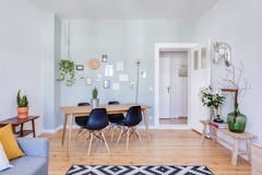 Studio/Spaces: Stylish Apartment