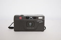Rentals: Leica Mini