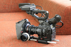 Rentals: Canon C300 Mark II Kit with Batteries, CFAST-Cards and Canon Zoom