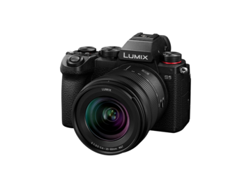 Rentals: Panasonic Lumix S5 + 20-60mm