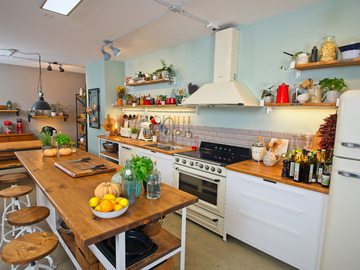 Studio/Spaces: Vollständig ausgestattetes Küchenstudio