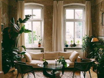 Studio/Spaces: Indoor Jungle - Sunny apartment for production and workshops