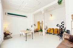 Studio/Spaces: Kleines Loft