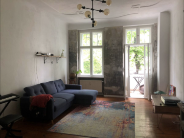 Studio/Spaces: Bright Altbau flat 105qm in Berlin -Neukölln