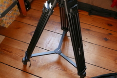 Rentals: King Joy VT-2500 Video tripod with fluid head - daily rate