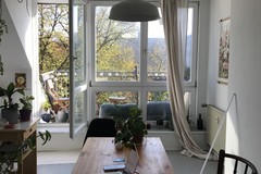 Studio/Spaces: Bright minimalistic apartment in the heart of Neukölln