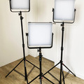 Rentals: 3-LED LIGHT SET - With suitcase, light stands and bag