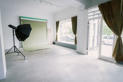 Studio/Spaces: Natural Light PhotoStudio in the heart of Kreuzberg