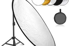 Rentals: NEEWER 80 cm Light Reflector Kit